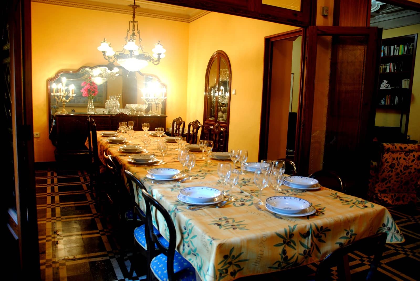 7 soveværelse Rækkehus til salg i Pedreguer med swimmingpool - € 469.950 (Ref: 9061355)