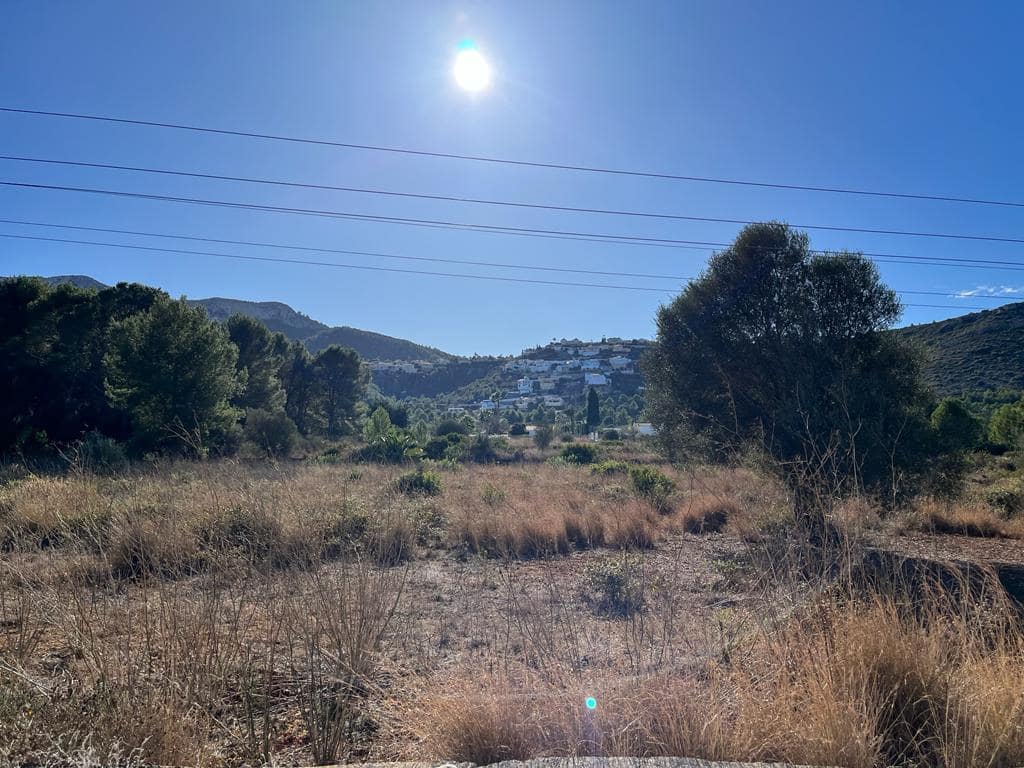 4 slaapkamer Finca/Landhuis te koop in Denia - € 540.000 (Ref: 9061359)