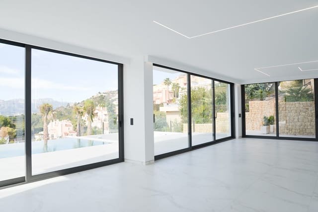 5 makuuhuone Huvila myytävänä paikassa Altea - 2 350 000 € (Ref: 9061370)