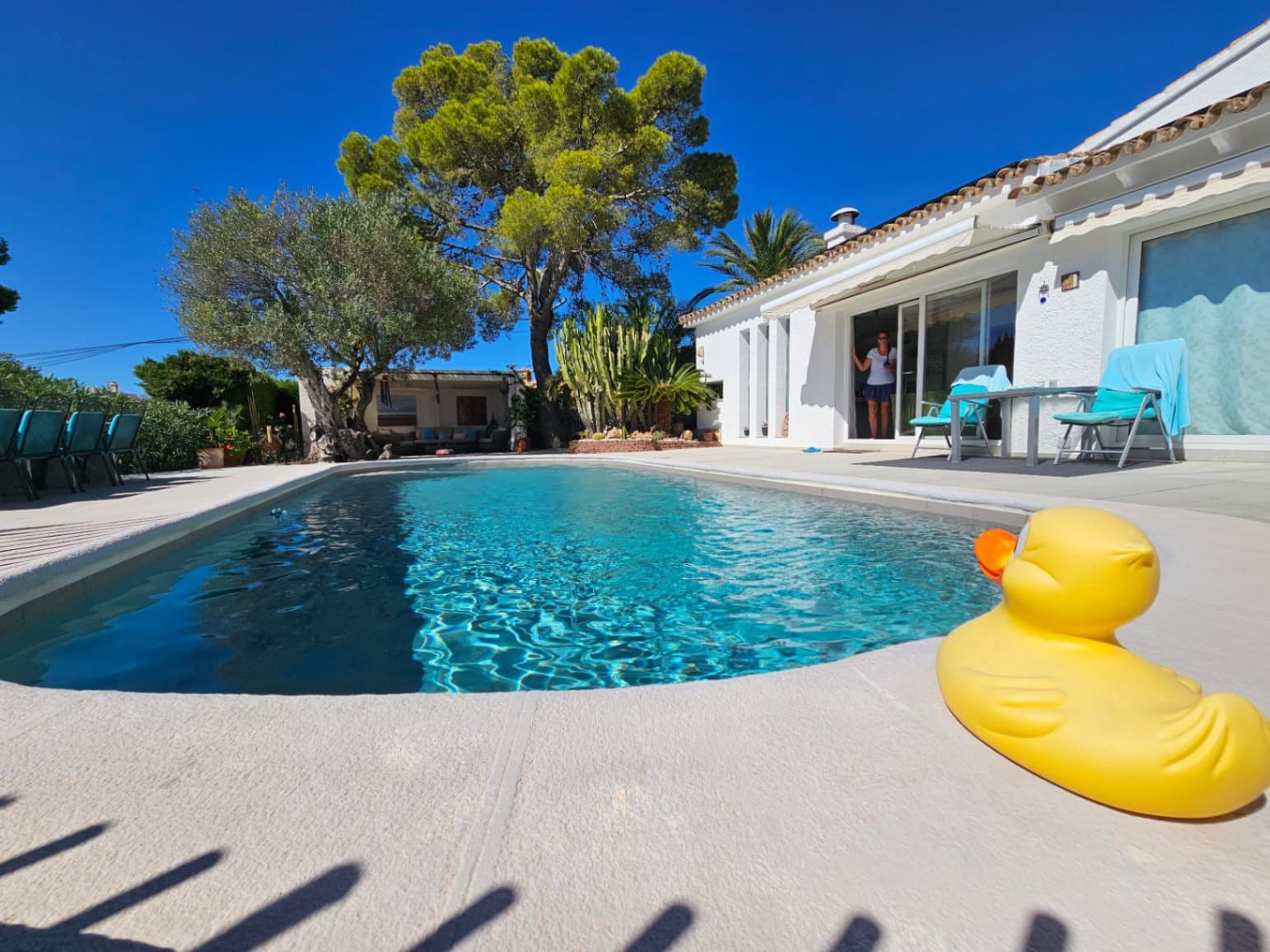 5 bedroom Villa for sale in Moraira with pool - € 1,585,000 (Ref: 9061379)
