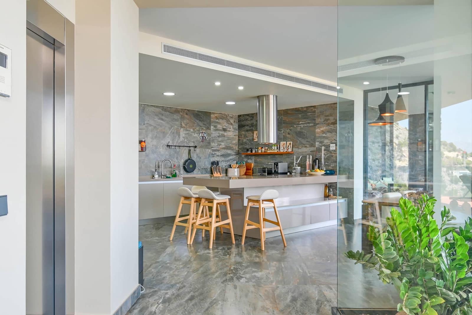 3 bedroom Villa for sale in Altea - € 2,650,000 (Ref: 9061385)