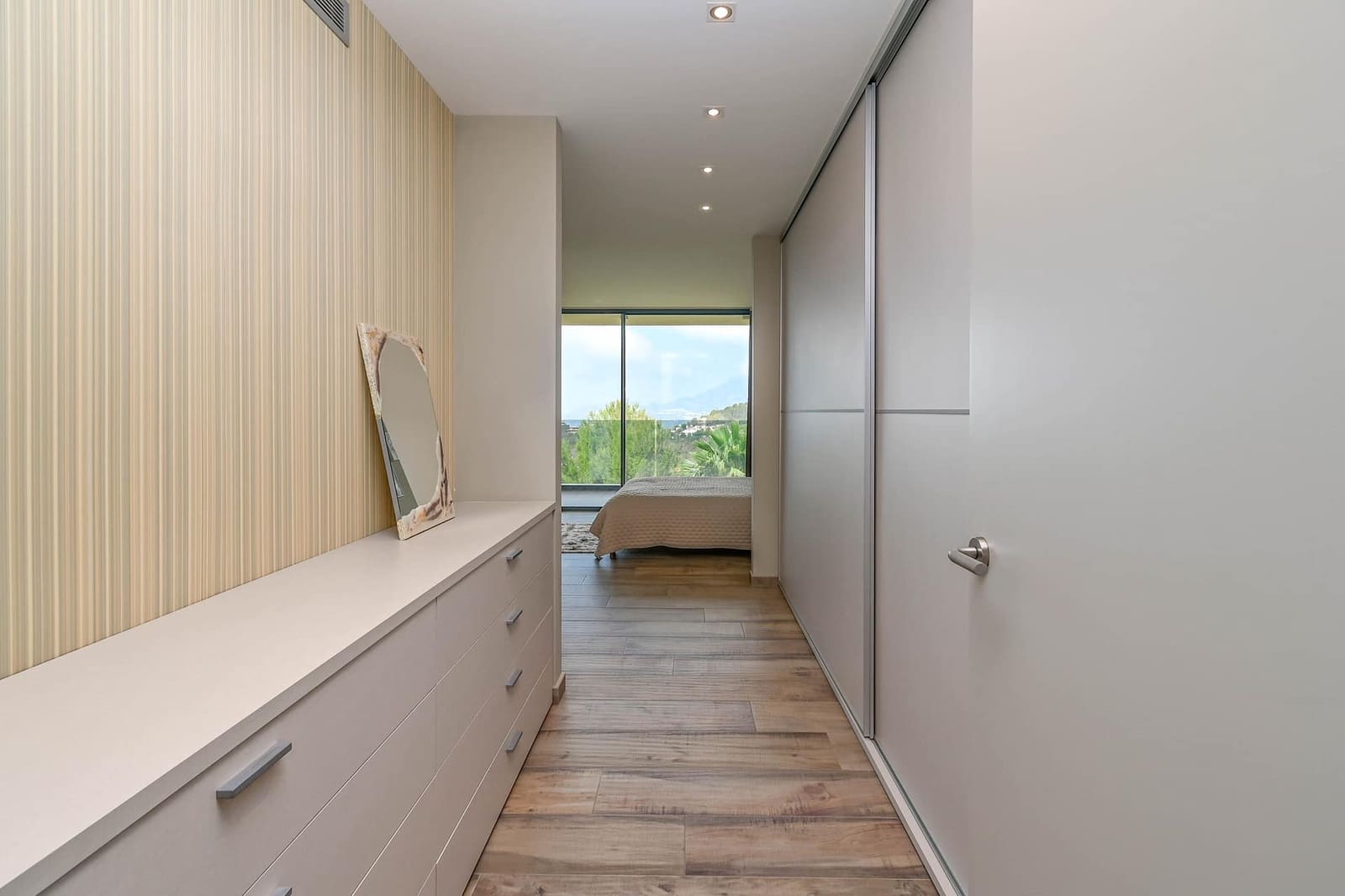 3 bedroom Villa for sale in Altea - € 2,650,000 (Ref: 9061385)