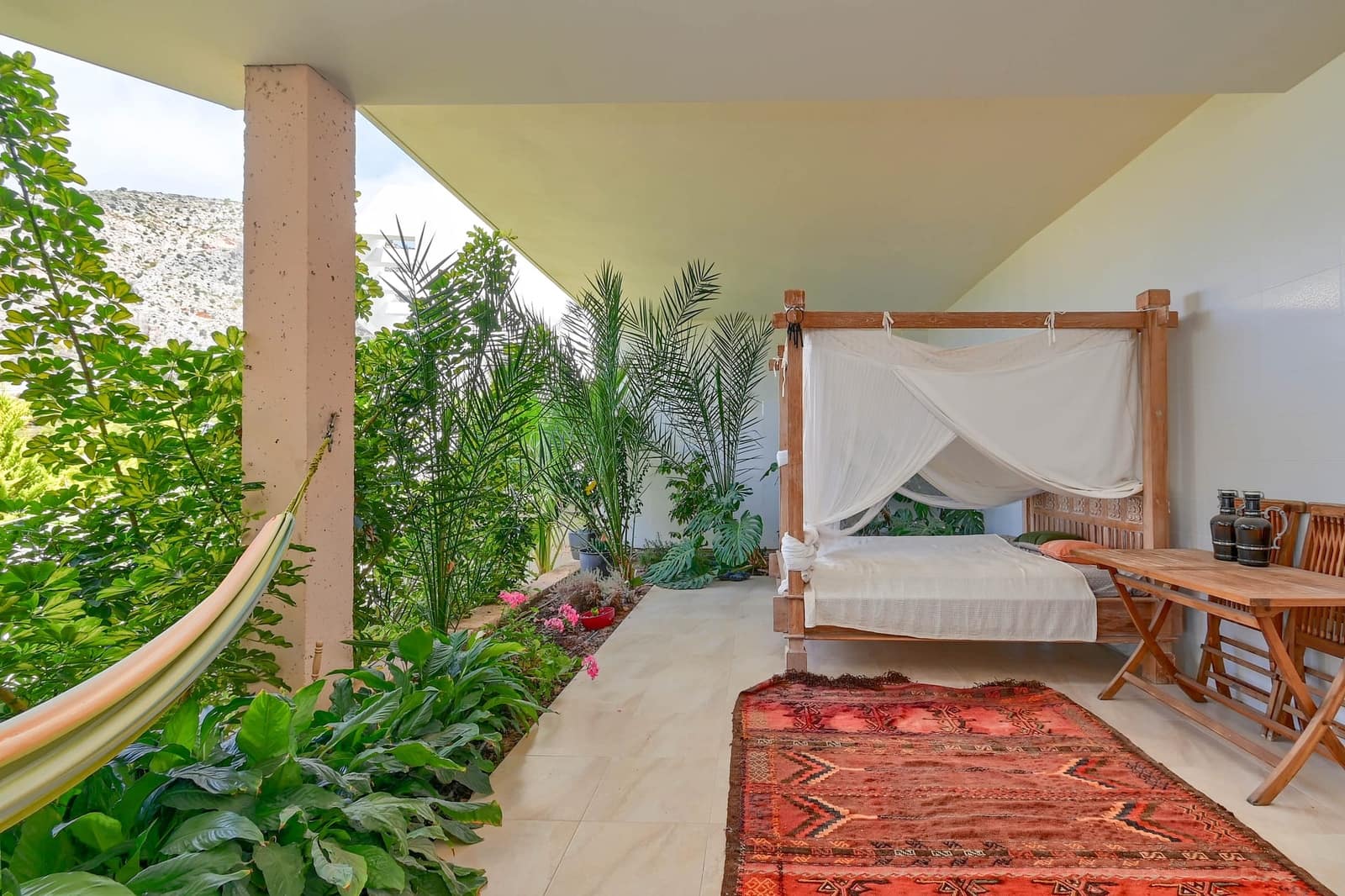 3 bedroom Villa for sale in Altea - € 2,650,000 (Ref: 9061385)