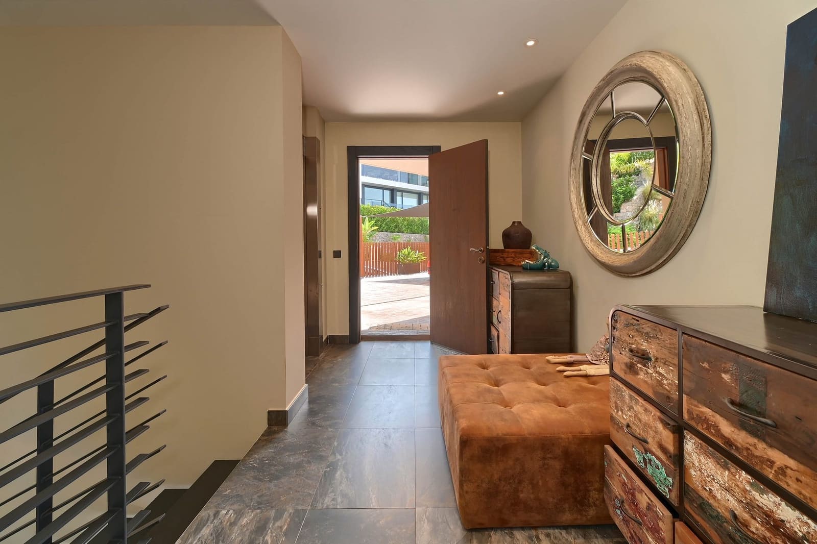 3 bedroom Villa for sale in Altea - € 2,650,000 (Ref: 9061385)