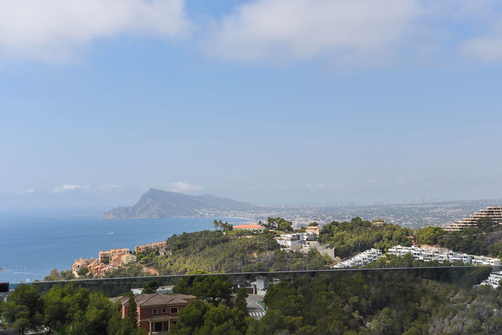 3 bedroom Villa for sale in Altea - € 2,650,000 (Ref: 9061385)