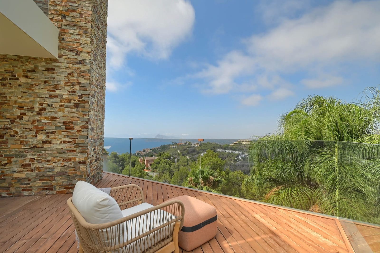 3 bedroom Villa for sale in Altea - € 2,650,000 (Ref: 9061385)