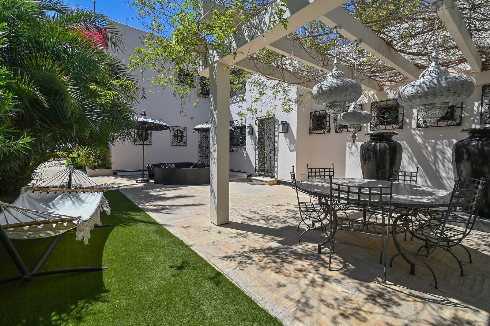 4 bedroom Villa for sale in Moraira - € 5,850,000 (Ref: 9061387)