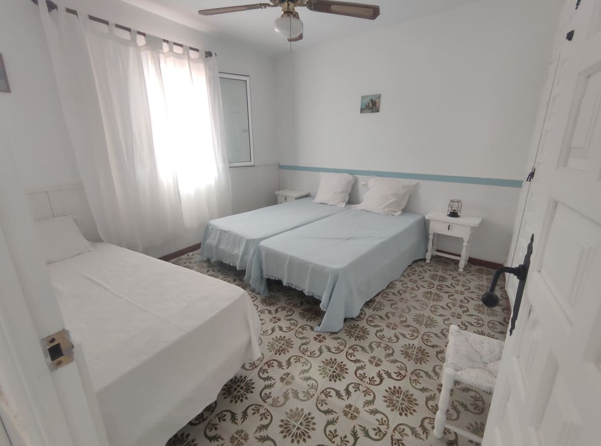 2 soveværelse Villa til salg i Denia med garage - € 325.000 (Ref: 9061392)