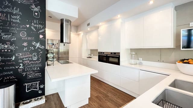 4 soveværelse Villa til salg i El Montgó, Dénia - € 1.370.000 (Ref: 9061397)