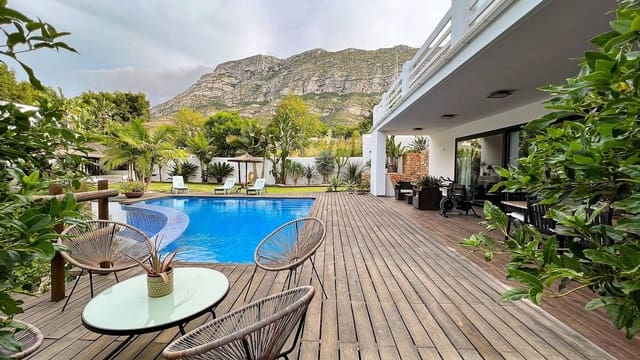 4 soveværelse Villa til salg i El Montgó, Dénia - € 1.370.000 (Ref: 9061397)