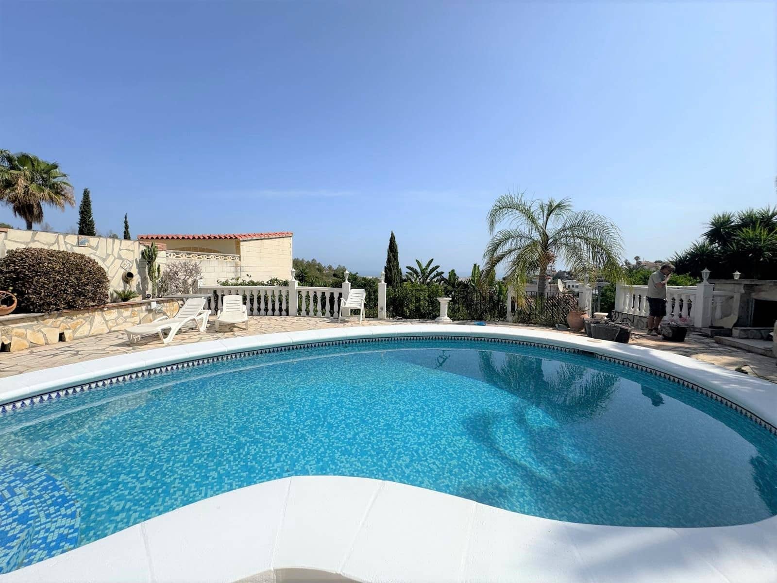 4 bedroom Villa for sale in Denia with pool garage - € 595,000 (Ref: 9100034)