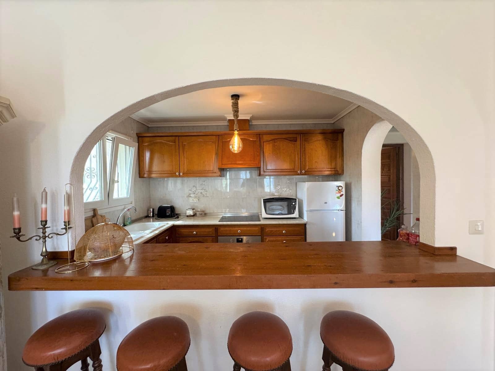 4 sypialnia Willa na sprzedaż w Denia z basenem garażem - 565 000 € (Ref: 9100034)