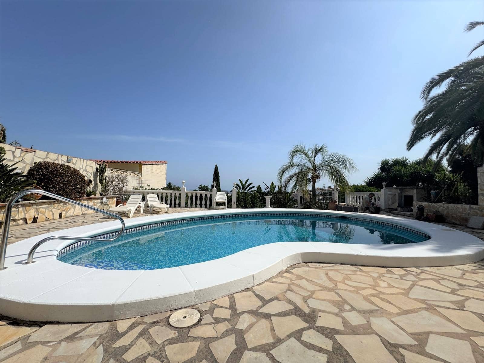 4 sypialnia Willa na sprzedaż w Denia z basenem garażem - 565 000 € (Ref: 9100034)