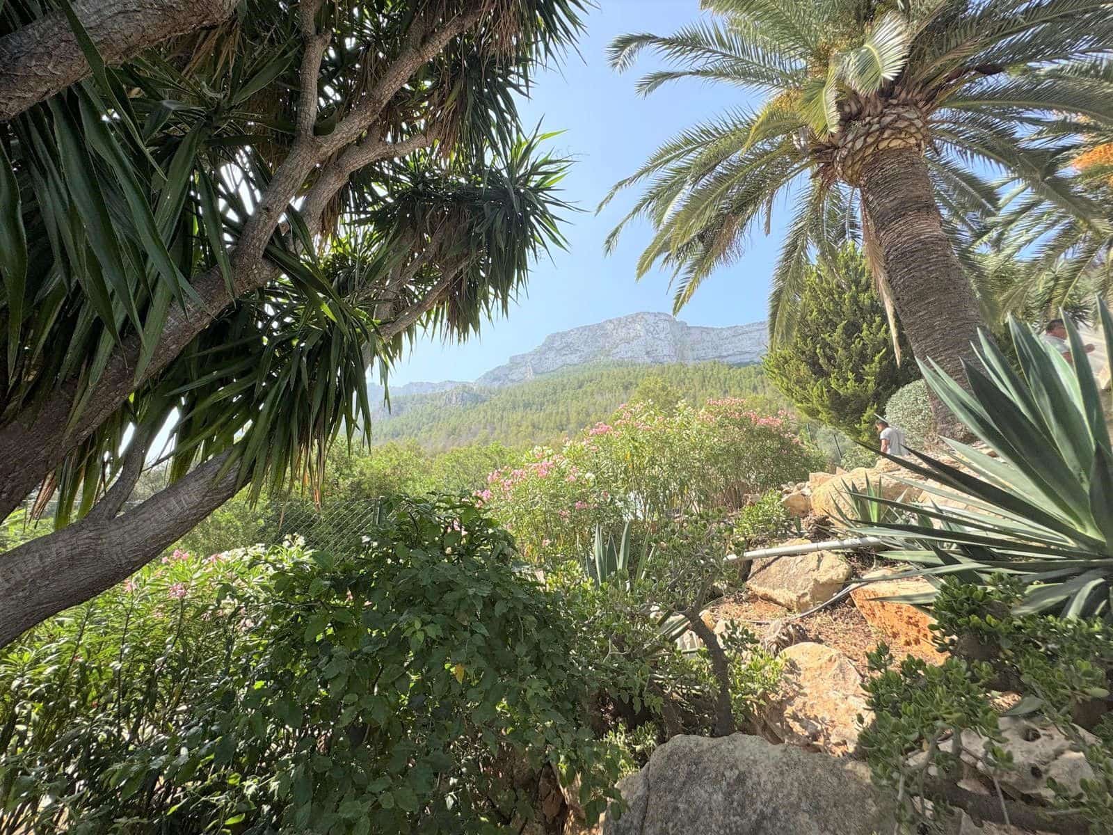 4 sypialnia Willa na sprzedaż w Denia z basenem garażem - 565 000 € (Ref: 9100034)