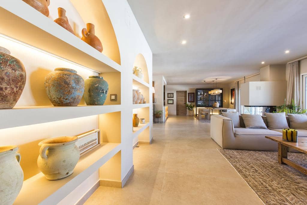 4 bedroom Villa for sale in Denia with pool garage - € 1,390,000 (Ref: 9100163)