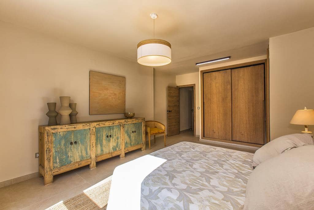 4 sypialnia Willa na sprzedaż w Denia z basenem garażem - 1 290 000 € (Ref: 9100163)