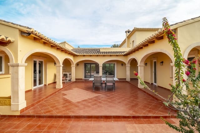 4 slaapkamer Villa te koop in Gata de Gorgos - € 659.000 (Ref: 9100166)