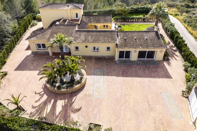 4 slaapkamer Villa te koop in Gata de Gorgos - € 659.000 (Ref: 9100166)