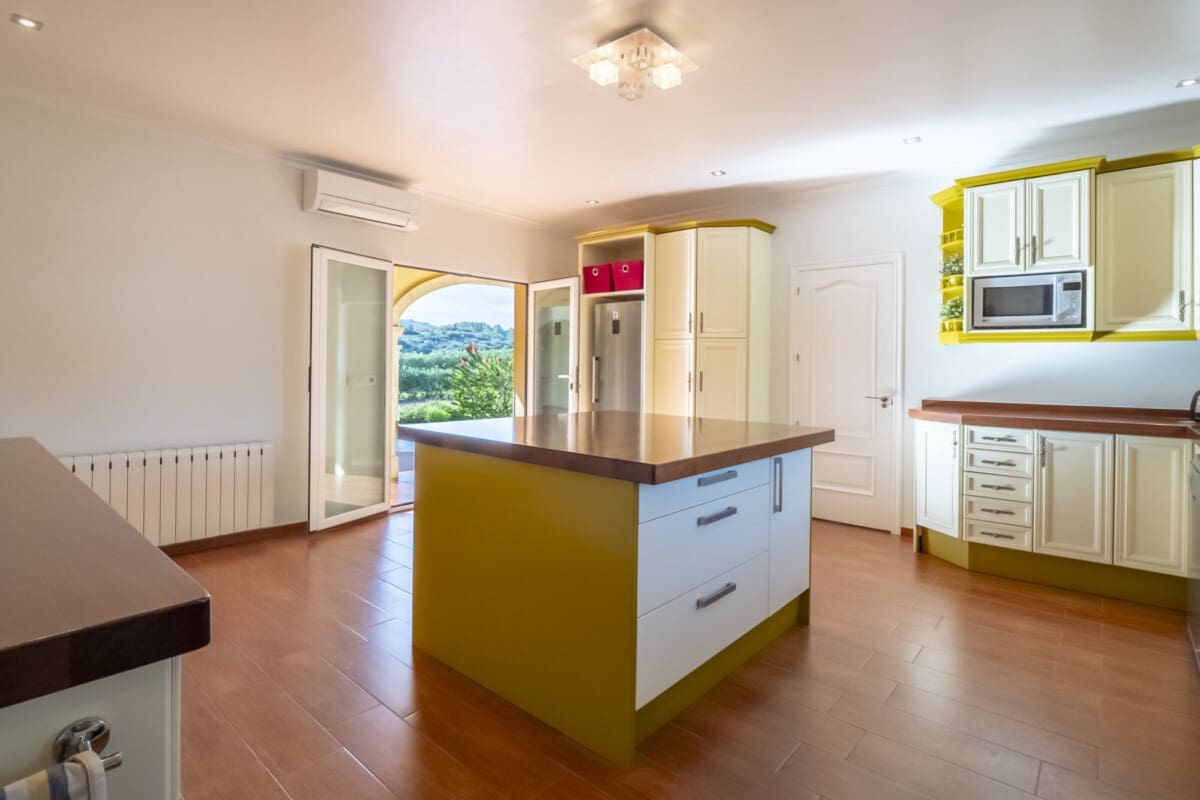 4 slaapkamer Villa te koop in Gata de Gorgos - € 659.000 (Ref: 9100166)