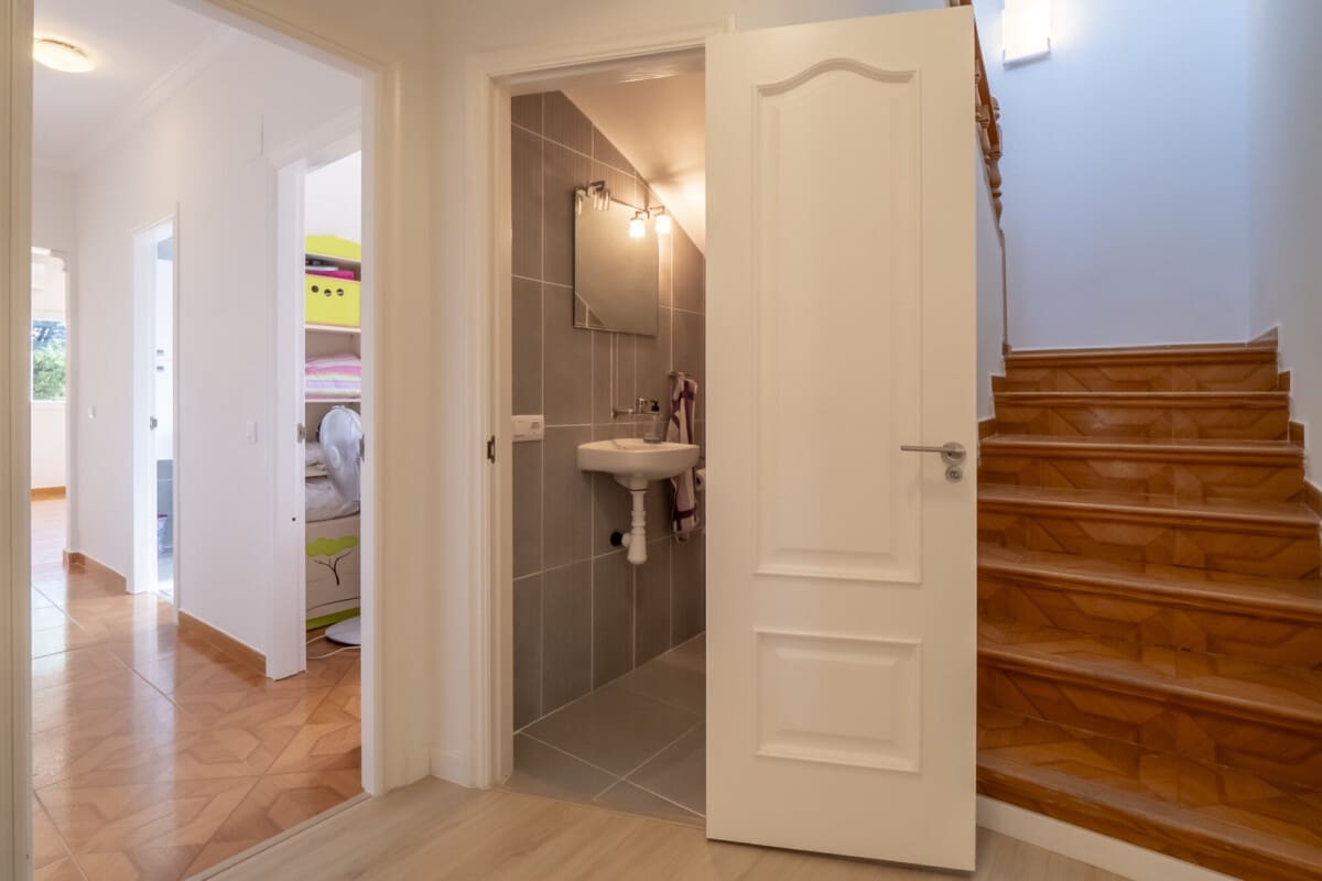 4 bedroom Villa for sale in Gata de Gorgos - € 629,000 (Ref: 9100166)