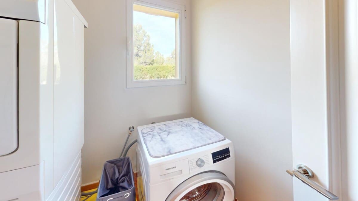 4 bedroom Villa for sale in Gata de Gorgos - € 629,000 (Ref: 9100166)