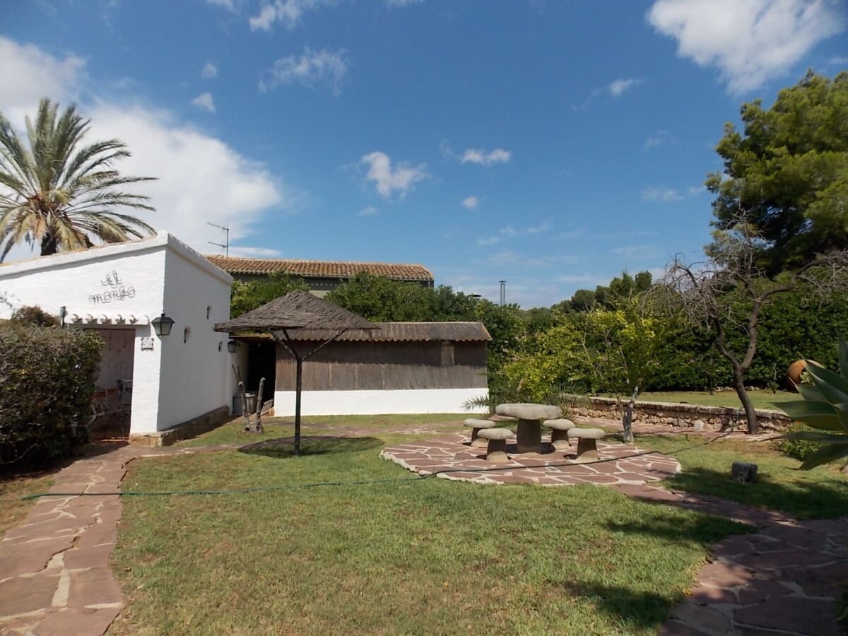 5 bedroom Villa for sale in Javea / Xabia with pool - € 1,250,000 (Ref: 9100171)