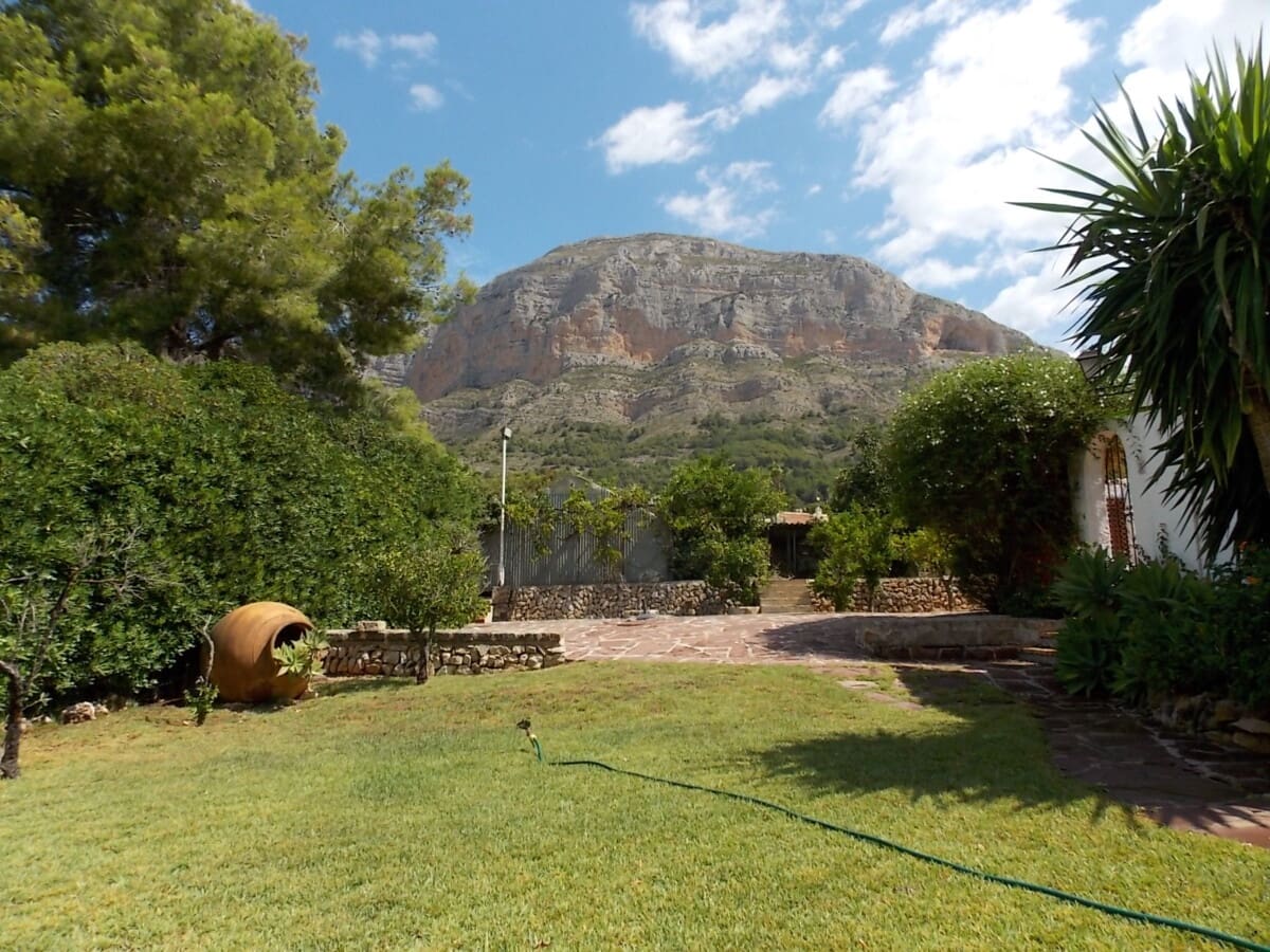 5 bedroom Villa for sale in Javea / Xabia with pool - € 1,250,000 (Ref: 9100171)