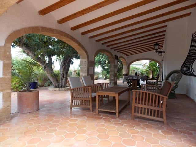 5 bedroom Villa for sale in Javea / Xàbia with pool - € 1,250,000 (Ref: 9100171)