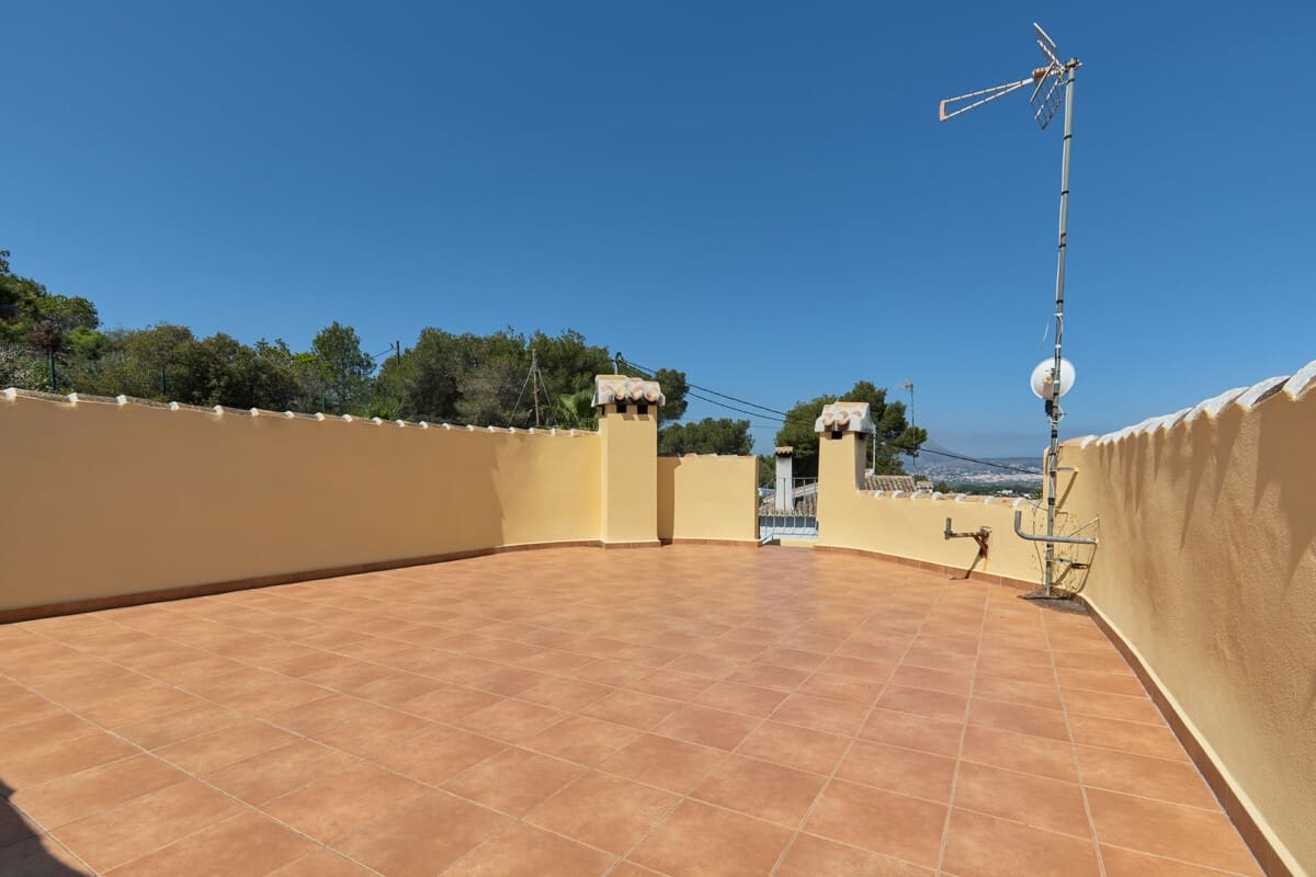 4 bedroom Villa for sale in Javea / Xabia with pool - € 875,000 (Ref: 9100175)