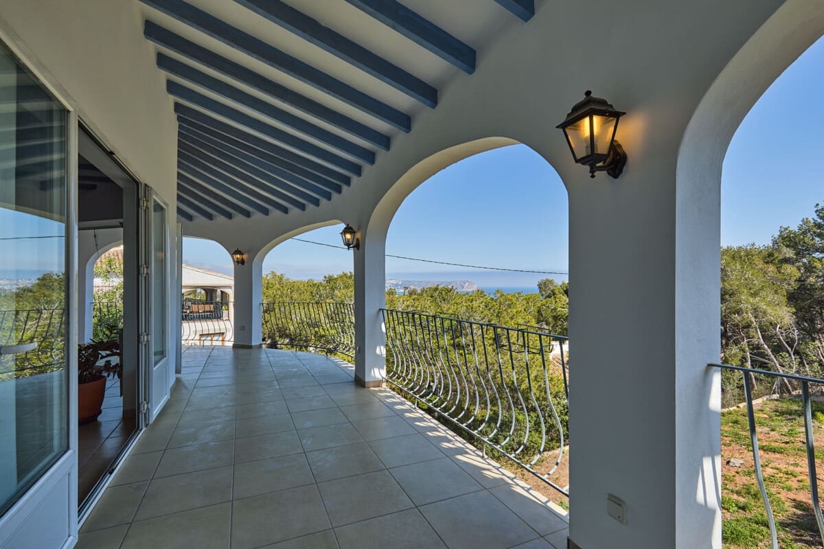 Chalet de 4 habitaciones en Javea / Xàbia en venta - 875.000 € (Ref: 9100175)