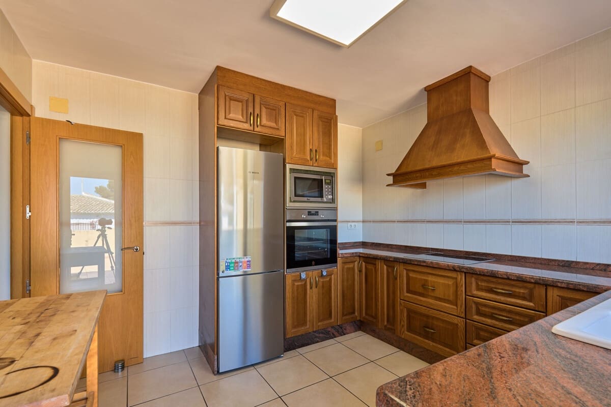 Chalet de 4 habitaciones en Javea / Xàbia en venta - 875.000 € (Ref: 9100175)