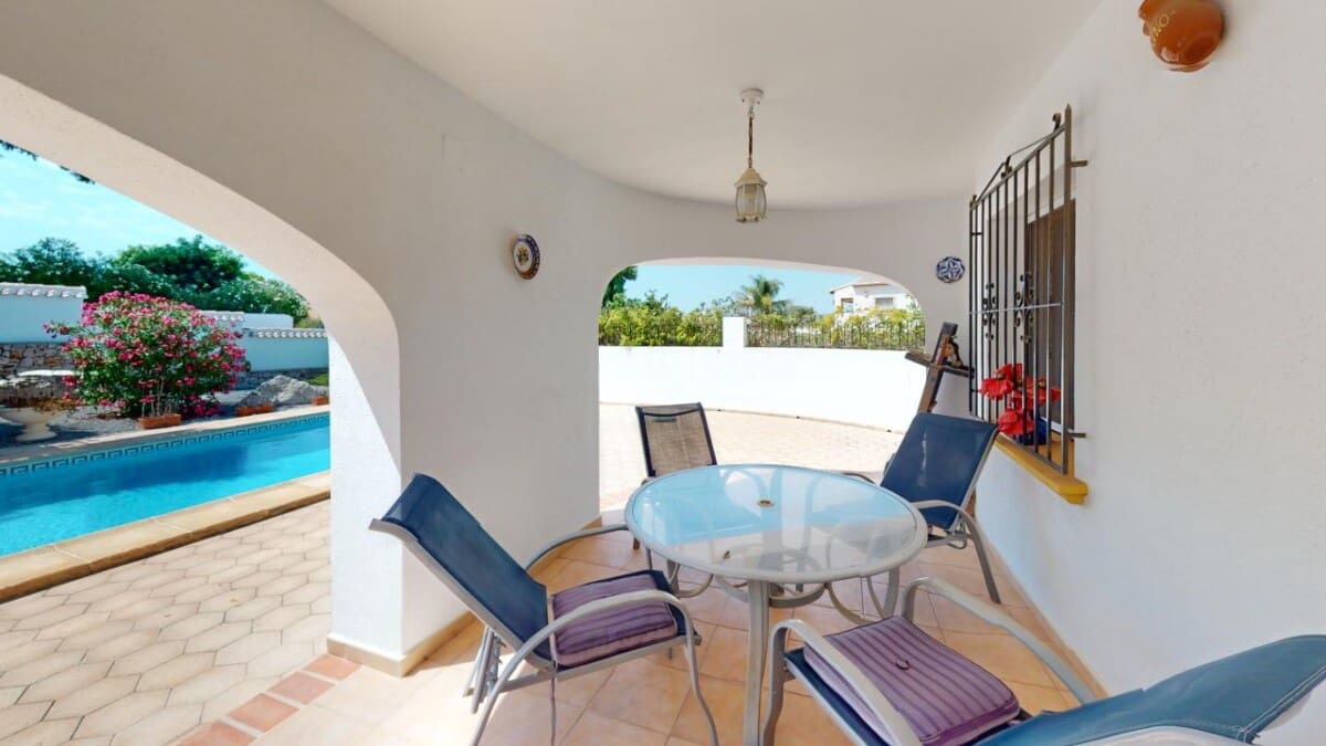 4 chambre Villa/Maison à vendre à Javea / Xabia avec piscine - 695 000 € (Ref: 9100176)