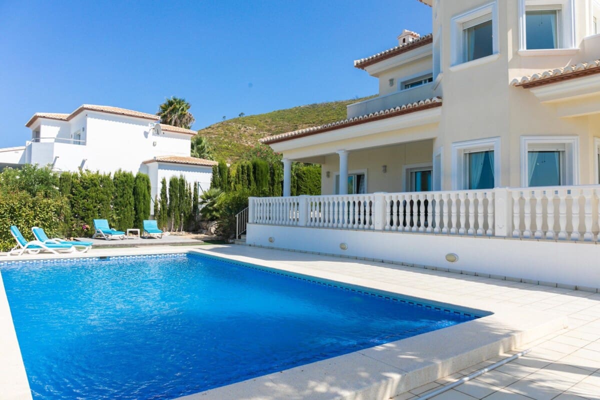 Chalet de 3 habitaciones en Javea / Xàbia en venta - 720.000 € (Ref: 9100177)