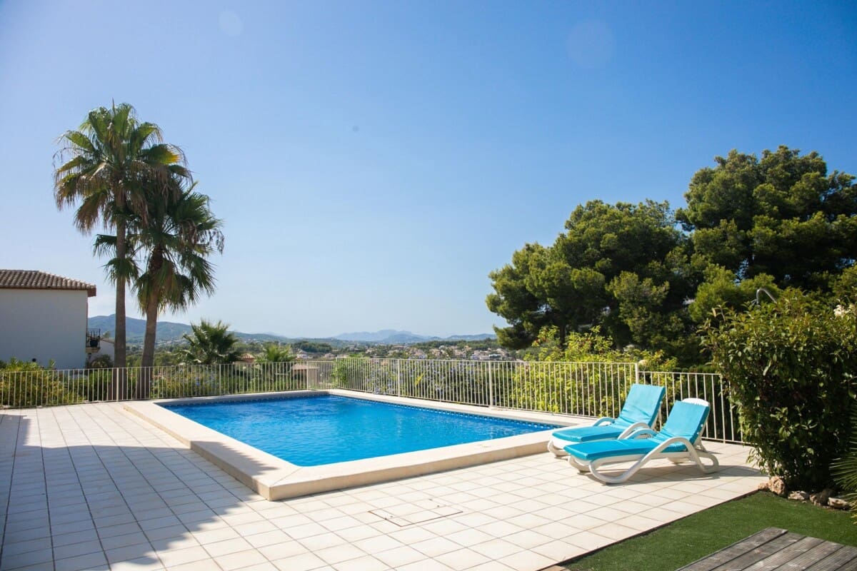 Chalet de 3 habitaciones en Javea / Xàbia en venta - 720.000 € (Ref: 9100177)