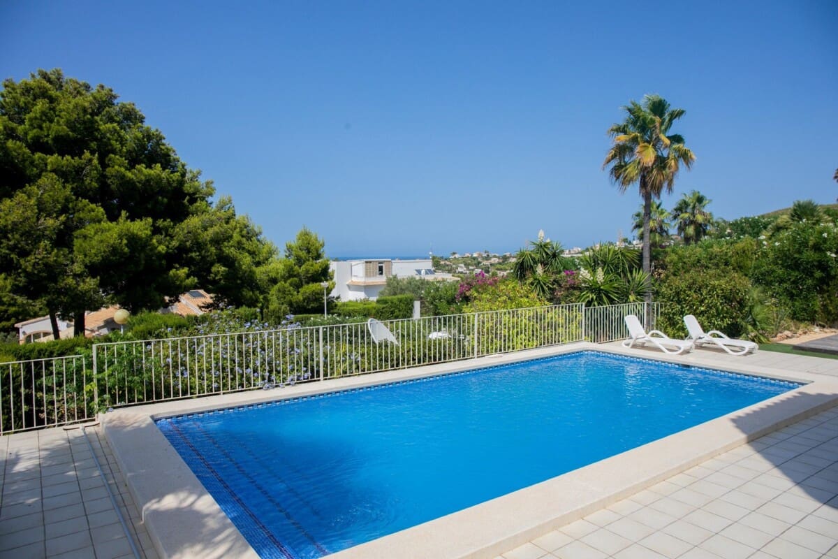 3 bedroom Villa for sale in Javea / Xabia with pool - € 720,000 (Ref: 9100177)