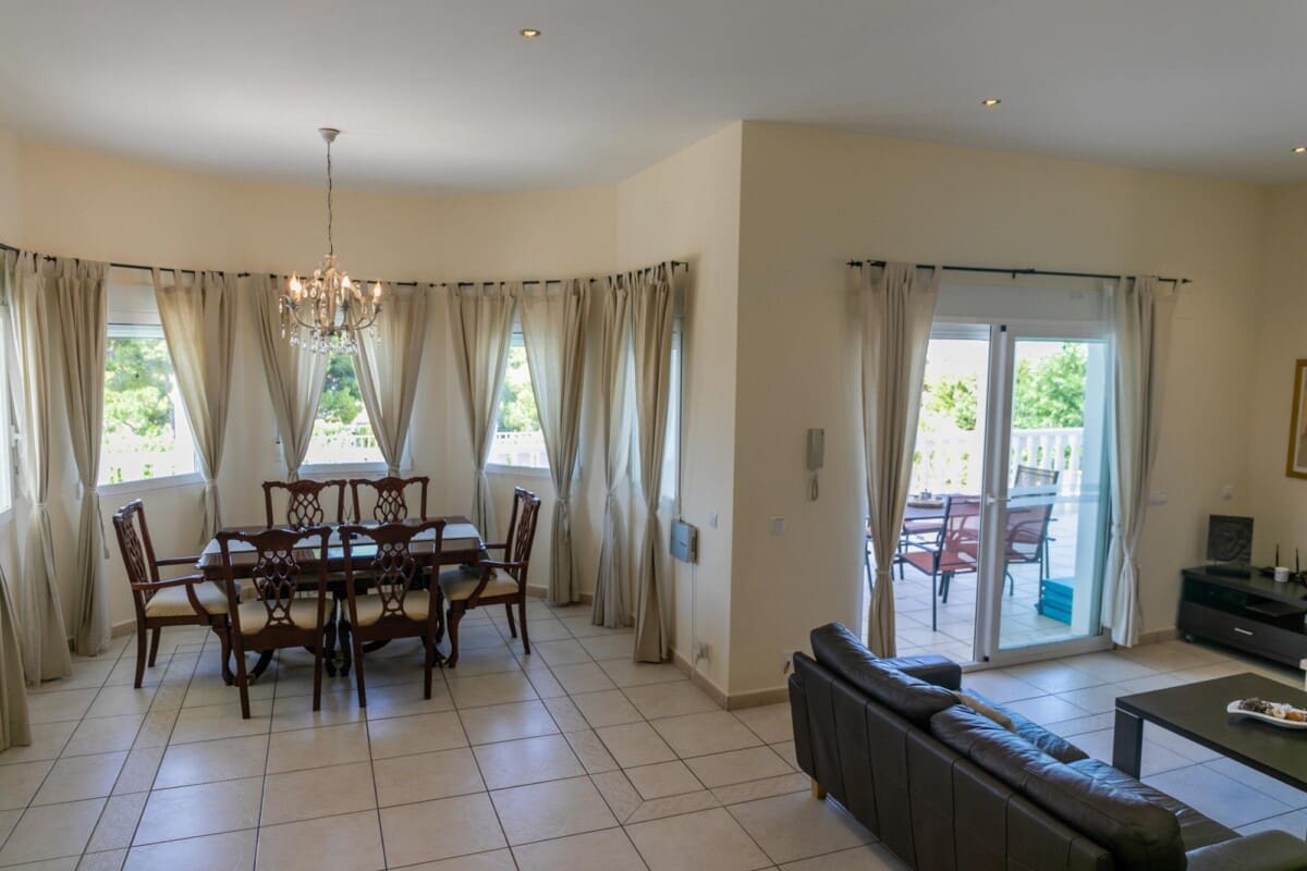 3 bedroom Villa for sale in Javea / Xabia with pool - € 720,000 (Ref: 9100177)