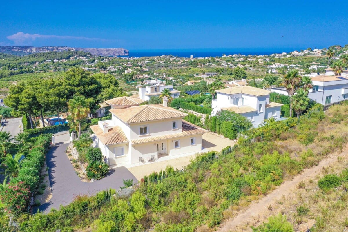 3 bedroom Villa for sale in Javea / Xabia with pool - € 720,000 (Ref: 9100177)