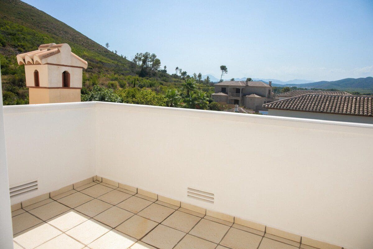 Chalet de 3 habitaciones en Javea / Xàbia en venta - 720.000 € (Ref: 9100177)