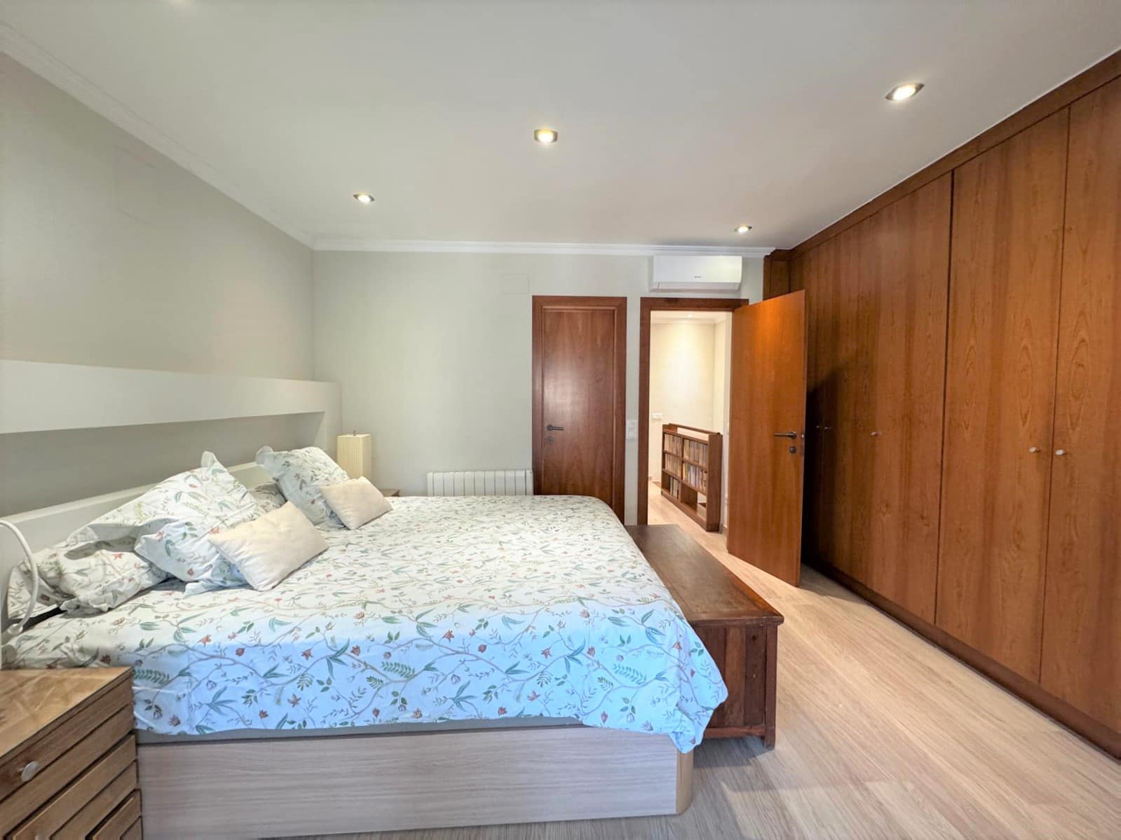 2 soveværelse Rækkehus til leje i Denia med garage - € 1.800 (Ref: 9144662)