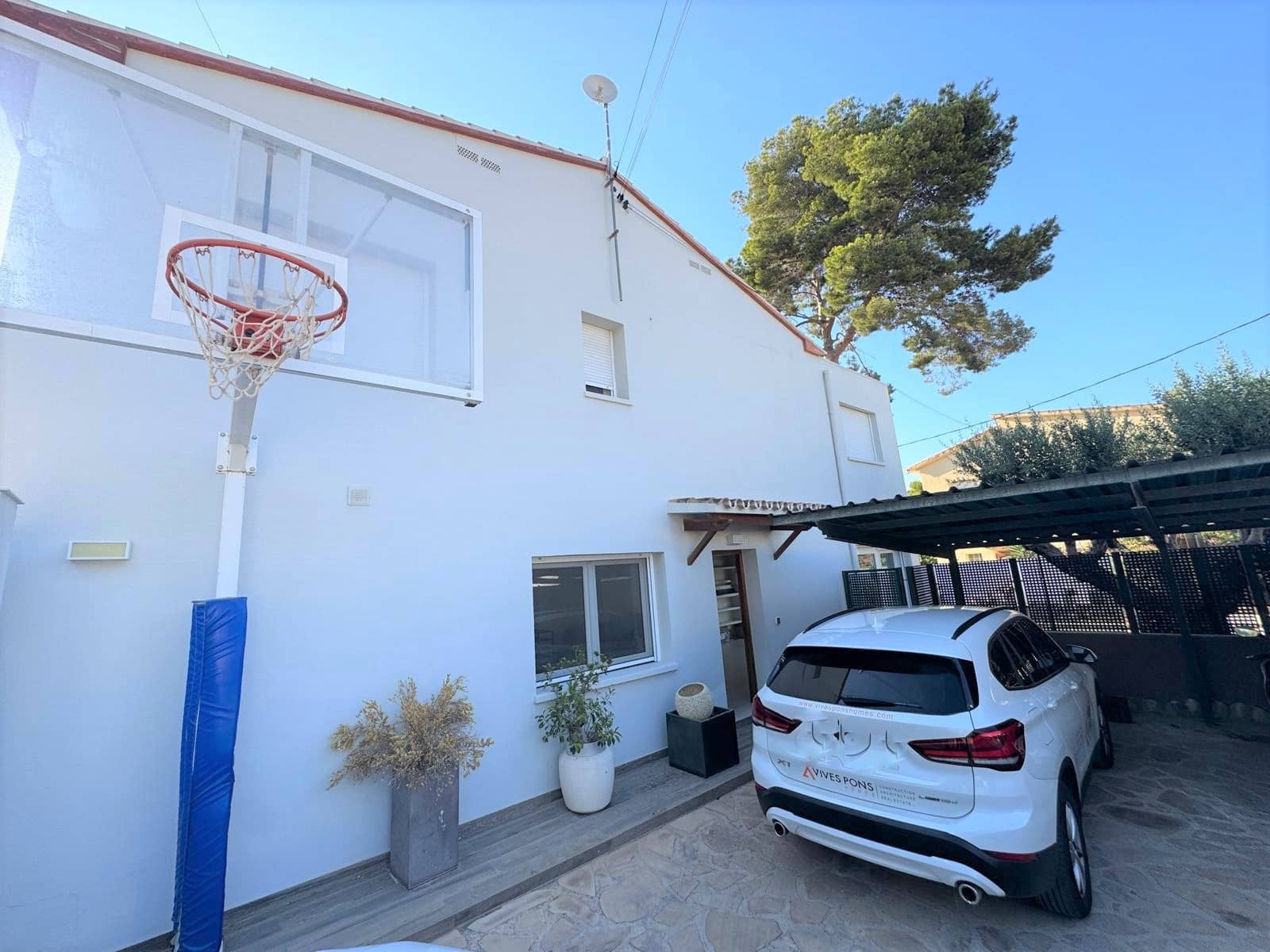 2 soveværelse Rækkehus til leje i Denia med garage - € 1.800 (Ref: 9144662)