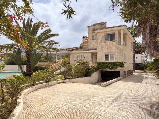 5 bedroom Villa for sale in Las Marinas / Les Marines, Dénia with pool garage - € 990,000 (Ref: 9168862)