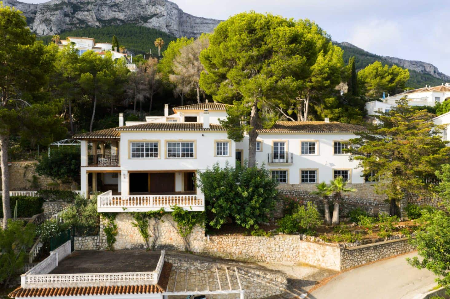 6 quarto Moradia para venda em Denia com piscina garagem - 1 450 000 € (Ref: 9172466)