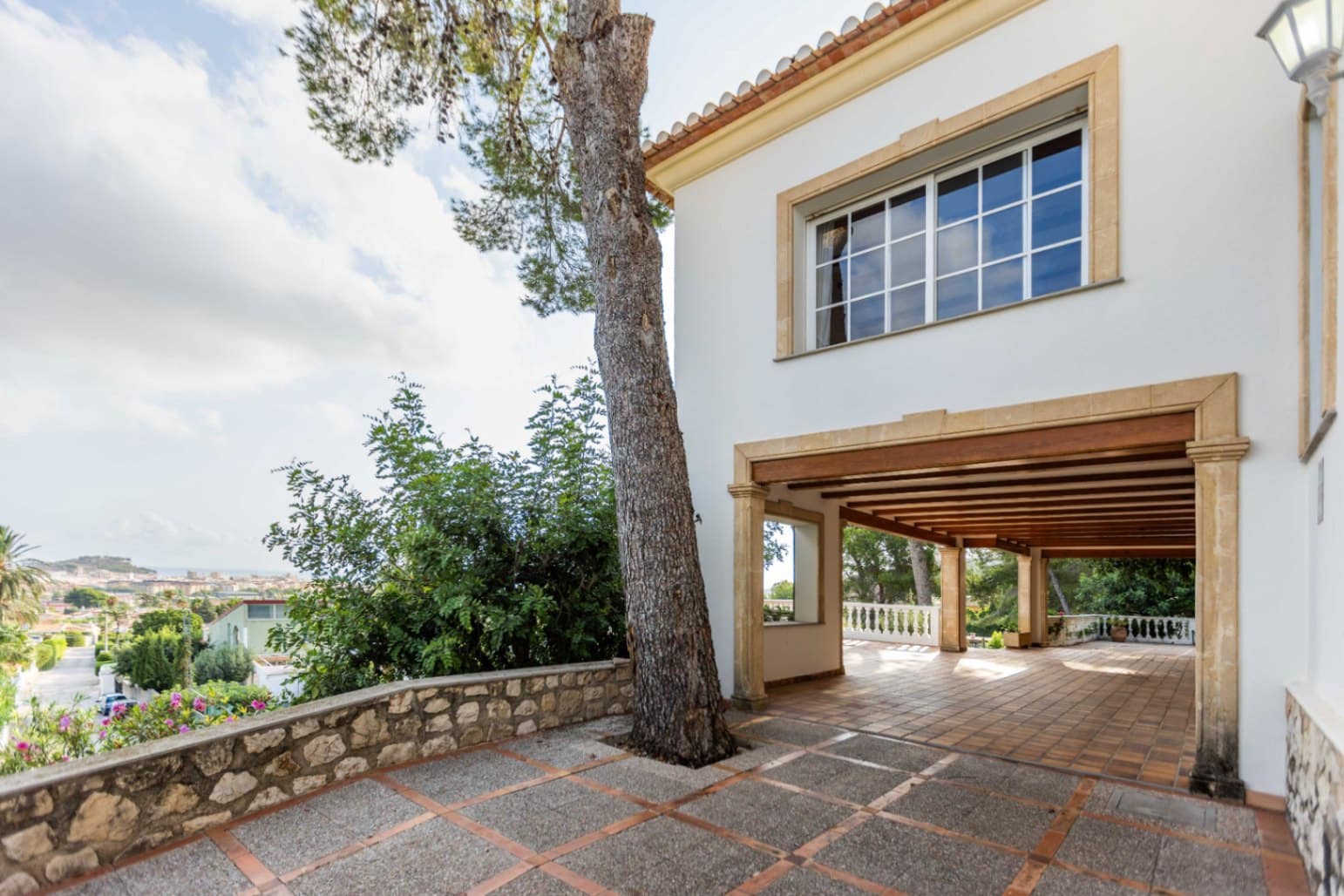 6 quarto Moradia para venda em Denia com piscina garagem - 1 450 000 € (Ref: 9172466)