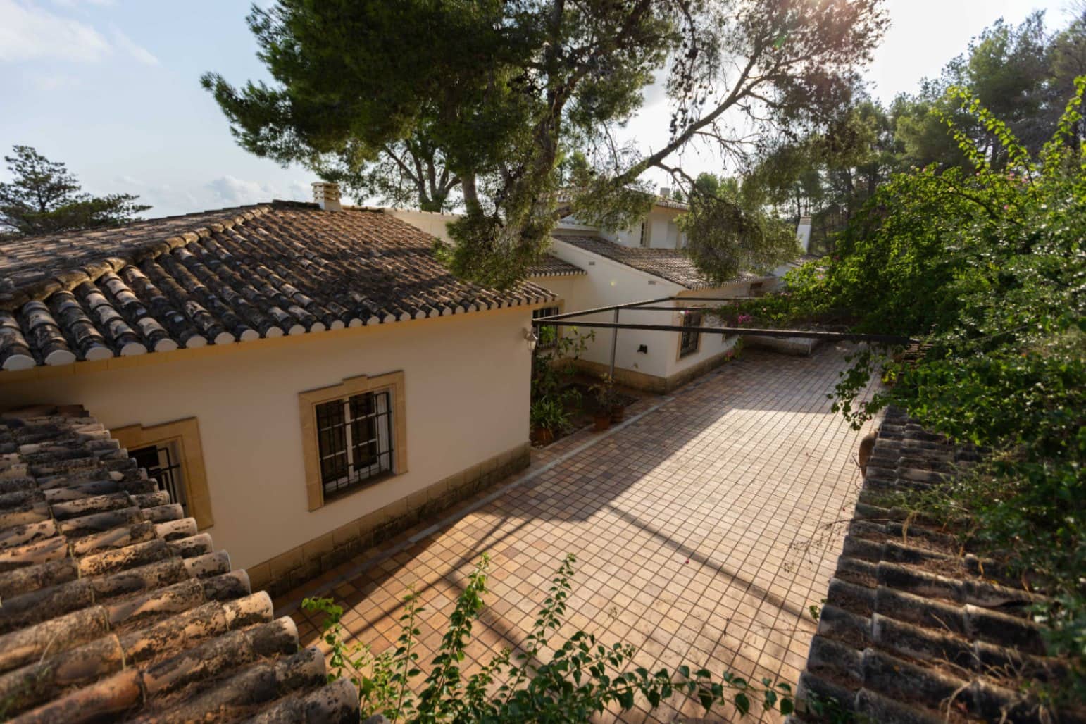 6 quarto Moradia para venda em Denia com piscina garagem - 1 450 000 € (Ref: 9172466)