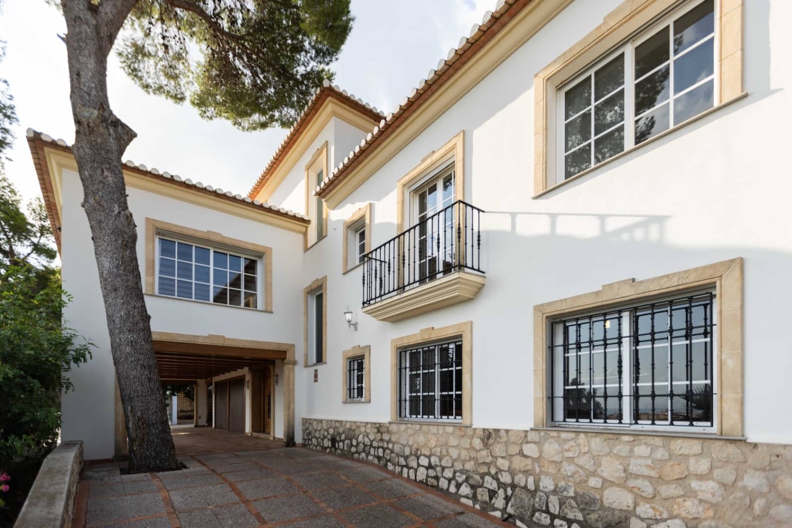 6 quarto Moradia para venda em Denia com piscina garagem - 1 450 000 € (Ref: 9172466)