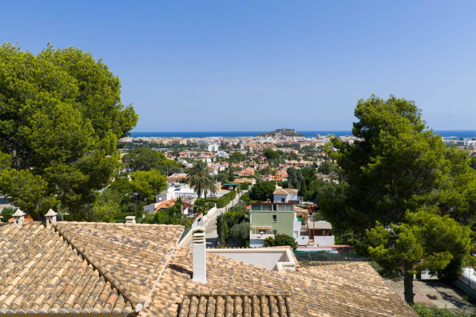 6 quarto Moradia para venda em Denia com piscina garagem - 1 450 000 € (Ref: 9172466)