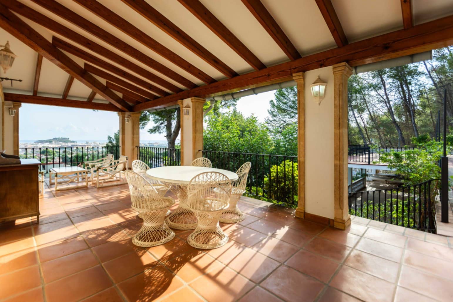 6 quarto Moradia para venda em Denia com piscina garagem - 1 450 000 € (Ref: 9172466)