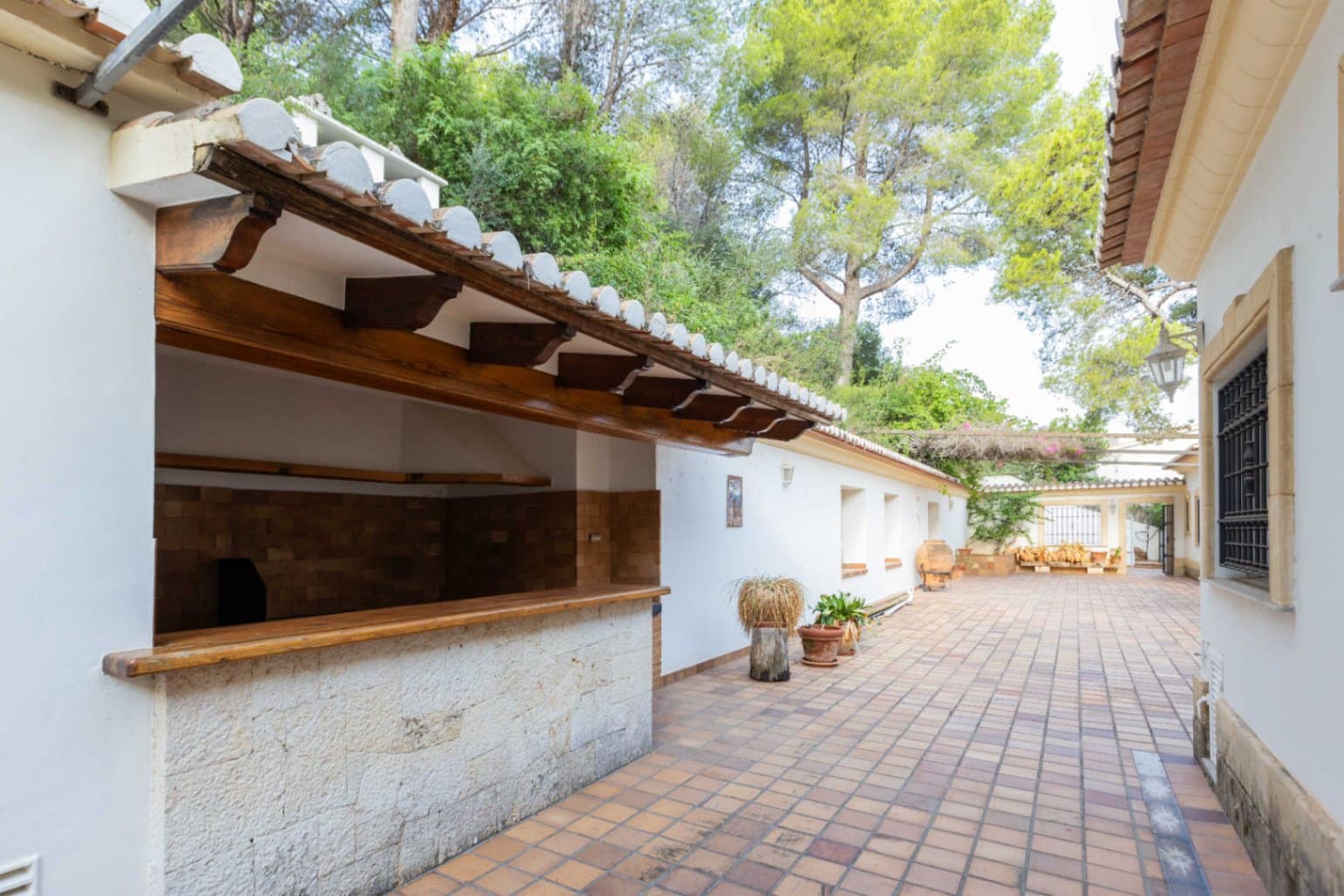 6 quarto Moradia para venda em Denia com piscina garagem - 1 450 000 € (Ref: 9172466)
