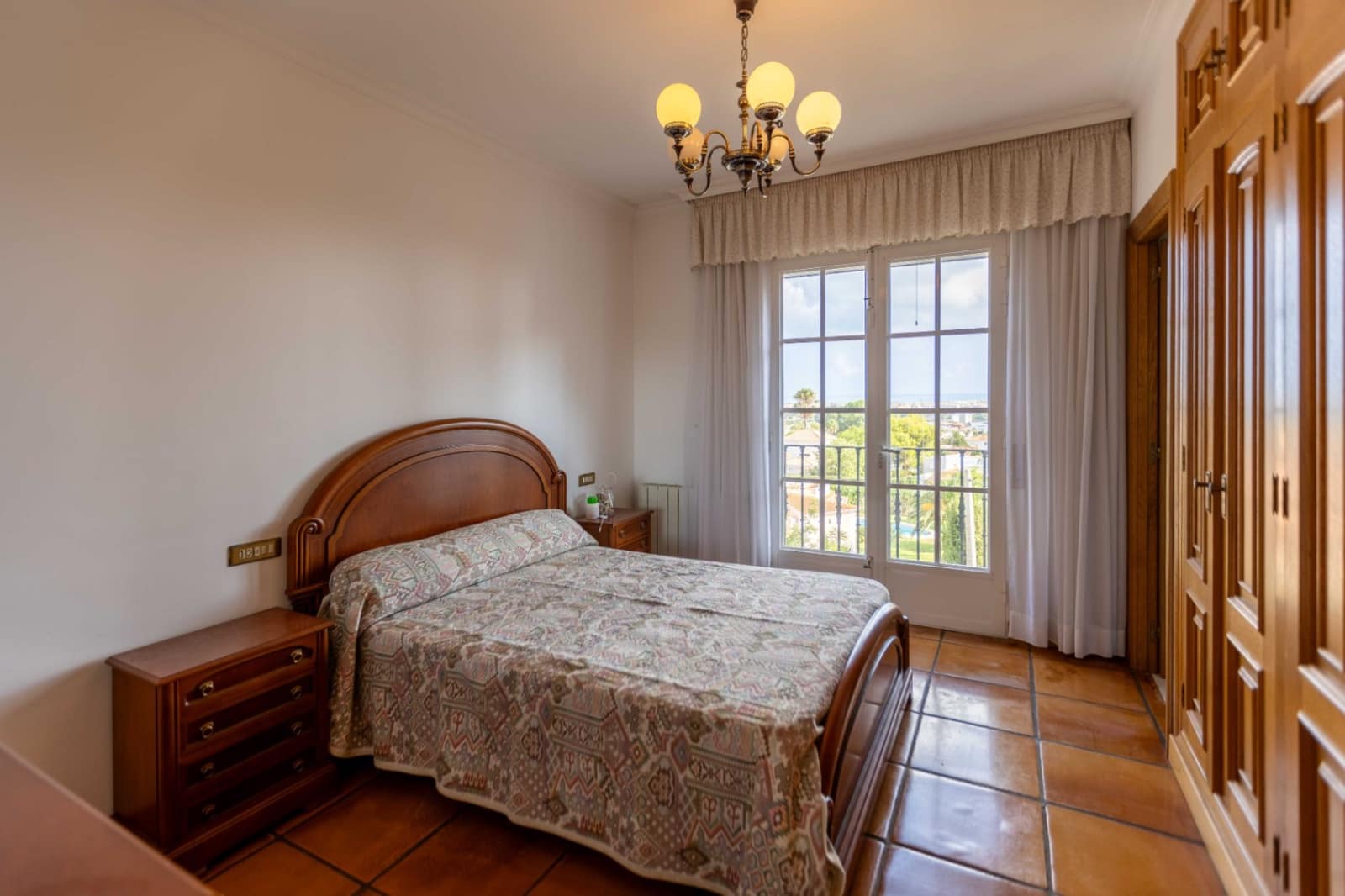 6 quarto Moradia para venda em Denia com piscina garagem - 1 450 000 € (Ref: 9172466)