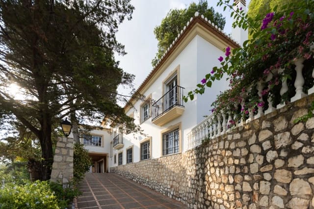 6 quarto Moradia para venda em Dénia com piscina garagem - 1 450 000 € (Ref: 9172466)